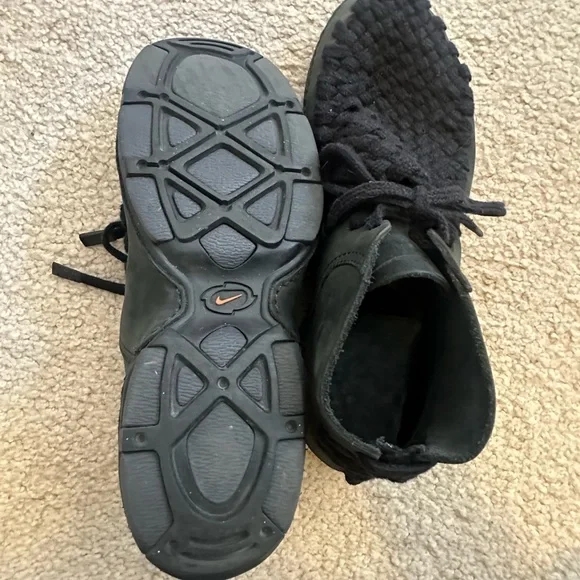 RARE Nike Considered Woven Lace Chukka Boots